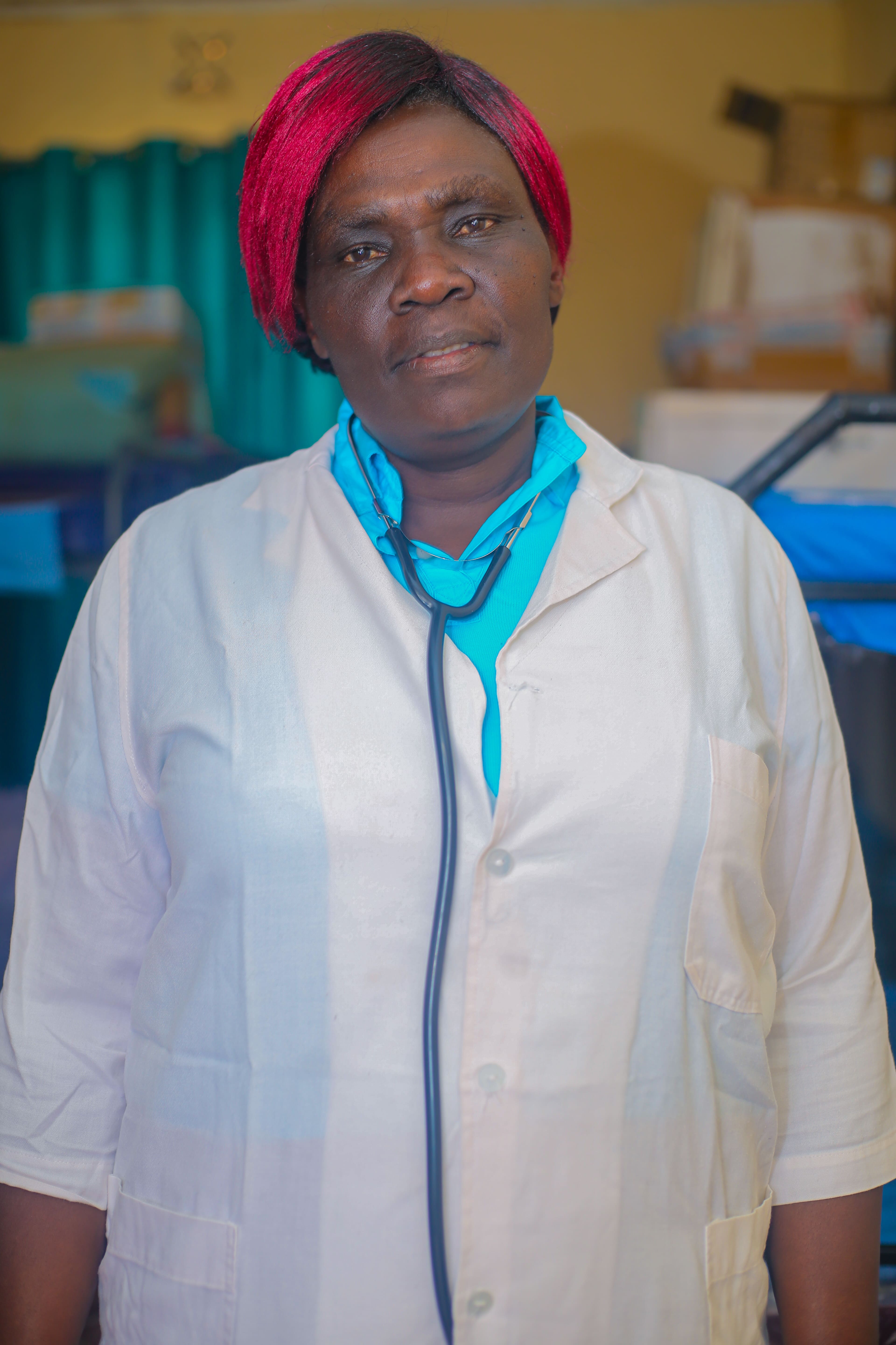 Another group photo of Mitua Girls Secondary School Non-Teaching Staff