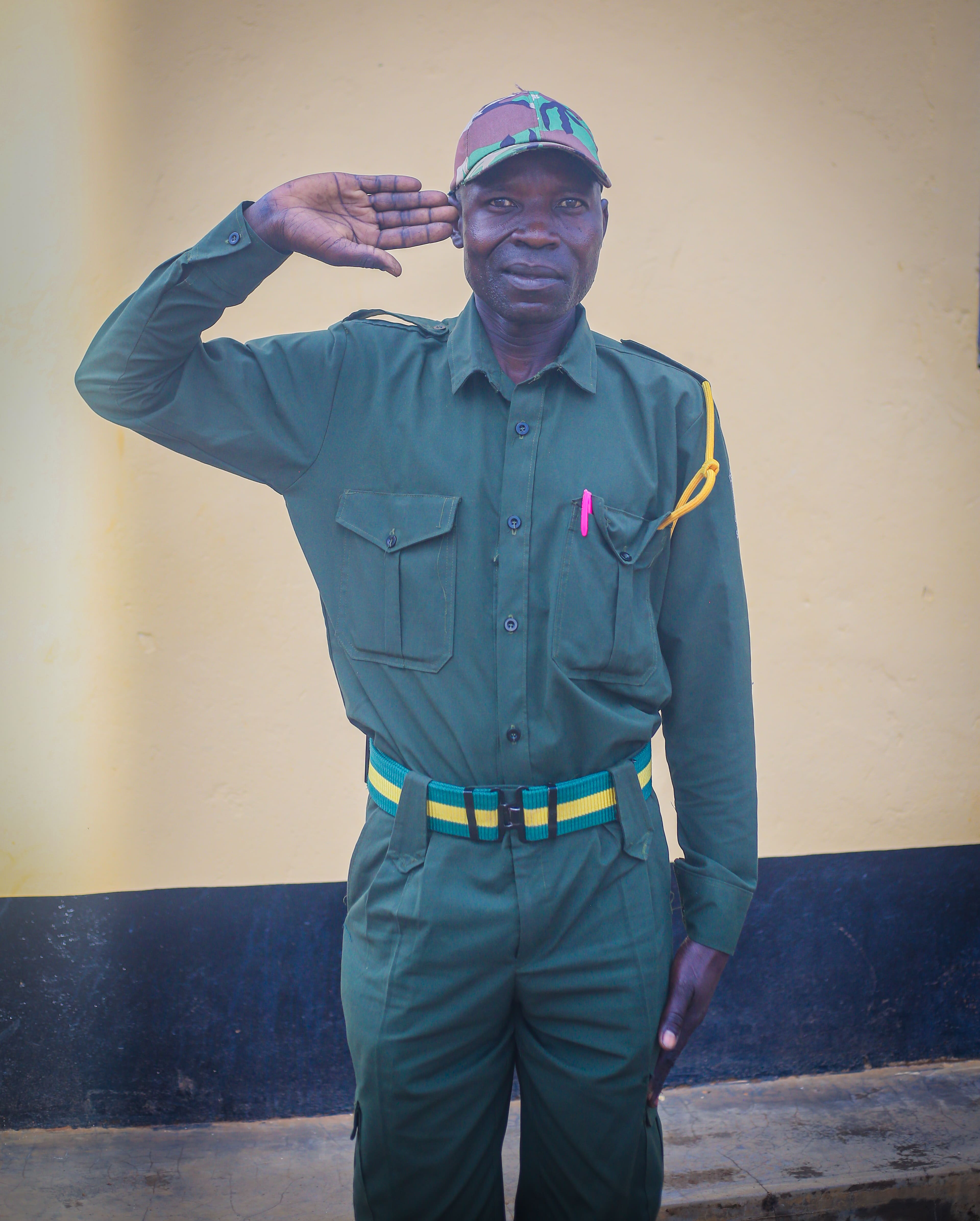 Group photo of Mitua Girls Secondary School Non-Teaching Staff